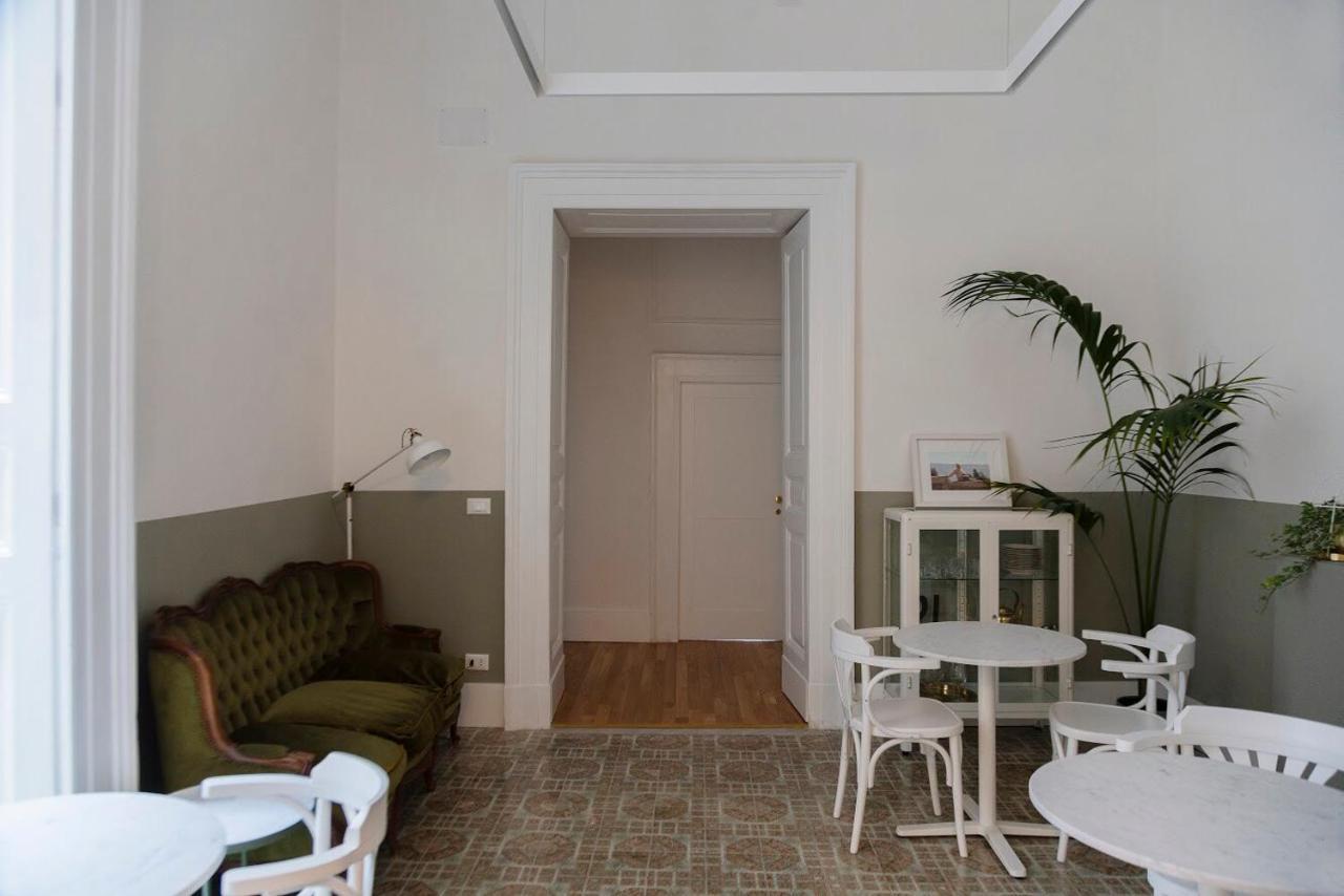 Interno21 Bed & Breakfast Napoli Exterior foto