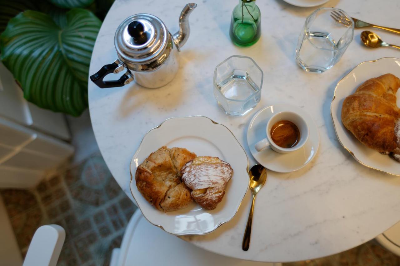 Interno21 Bed & Breakfast Napoli Exterior foto