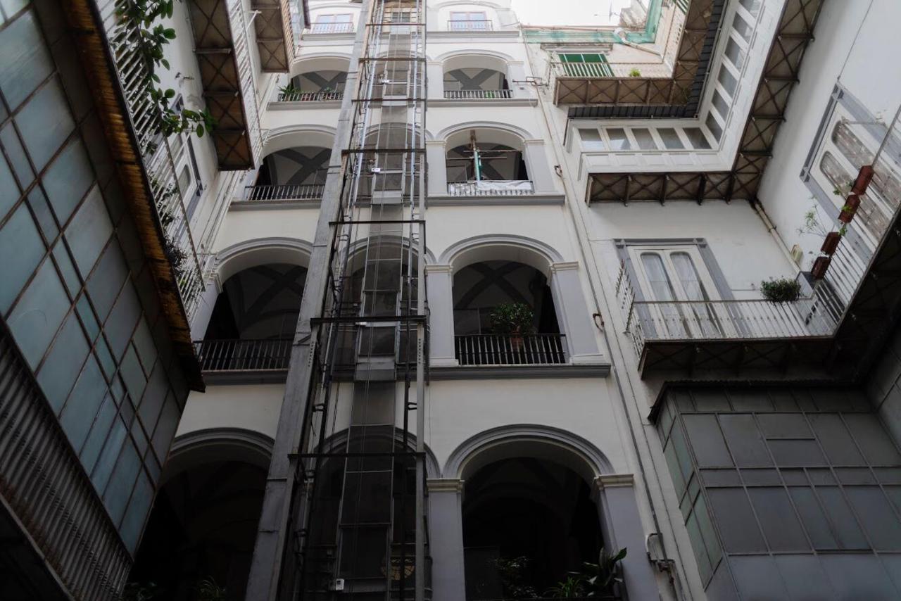Interno21 Bed & Breakfast Napoli Exterior foto